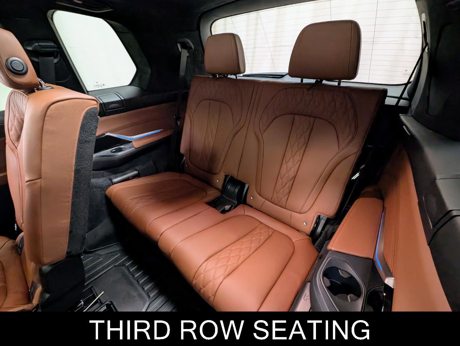 Used 2026 BMW X7 xDrive40i w/ Executive Package image 23