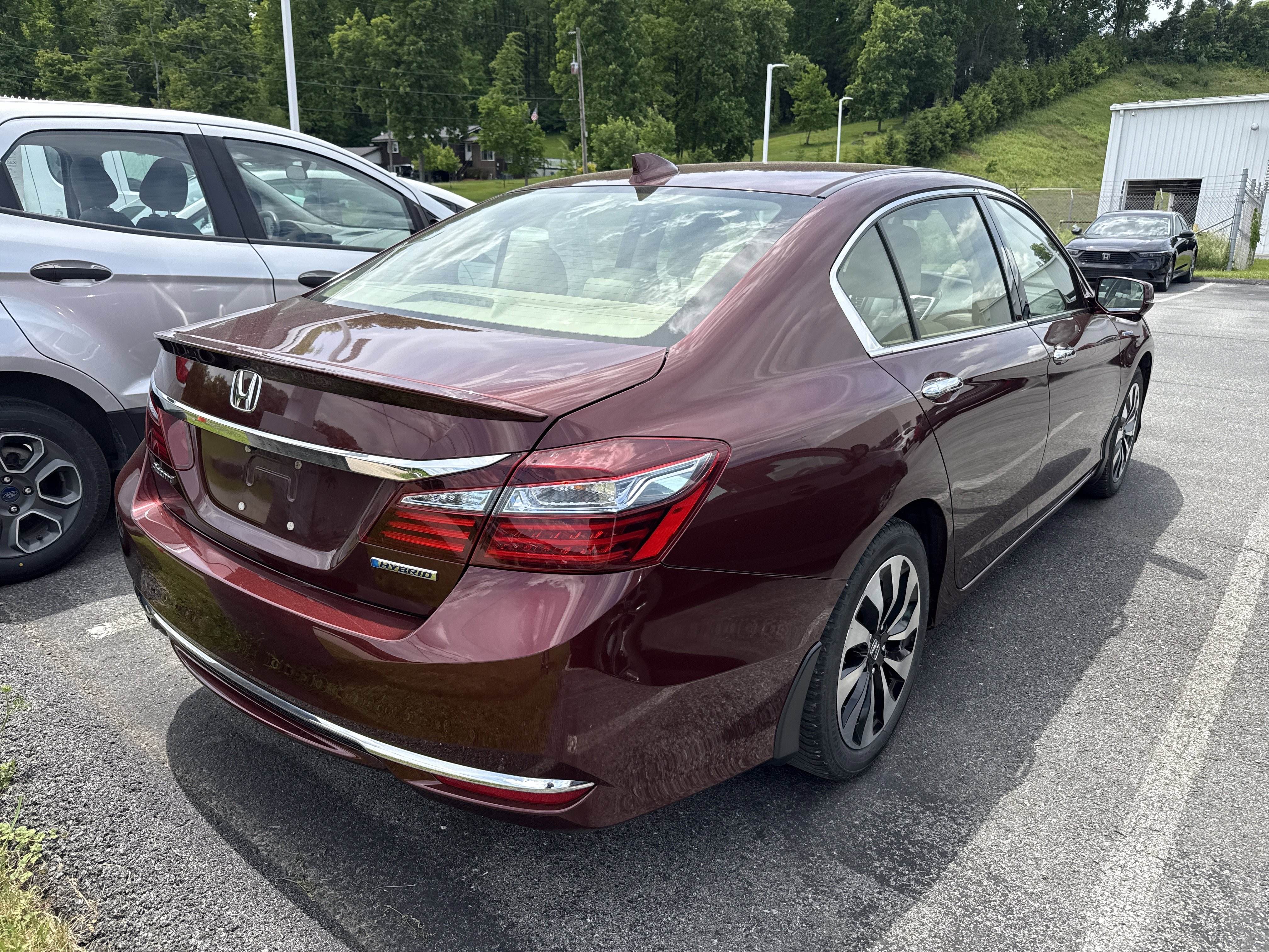 Used 2023 Nissan Rogue SL w/ SL Premium Package AWD/4WD image 2