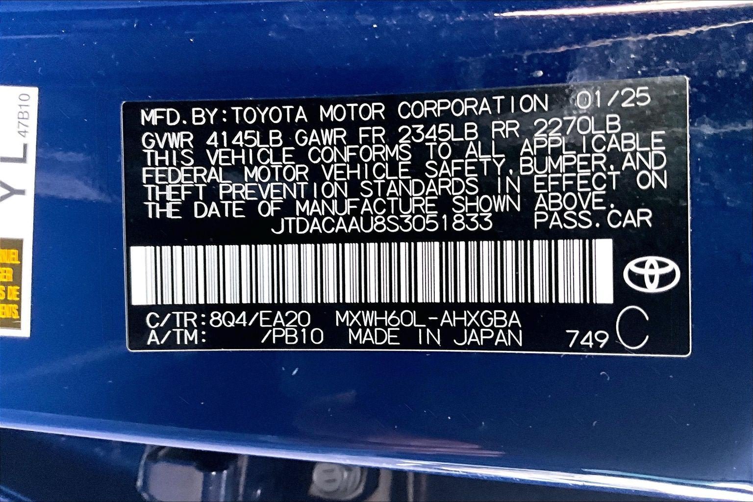Used 2025 Toyota Prius XLE FWD image 29