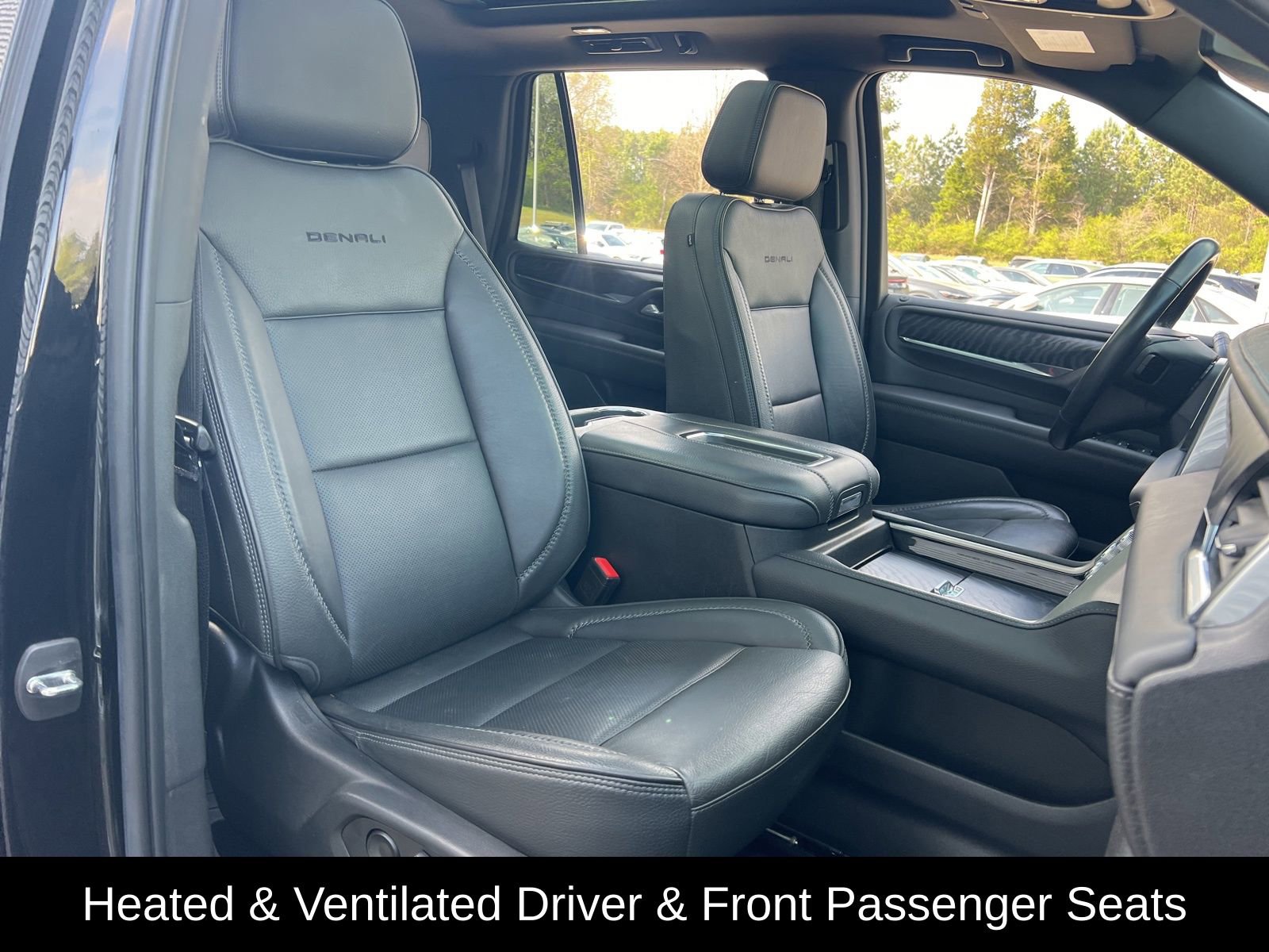 Used 2022 GMC Yukon Denali image 46