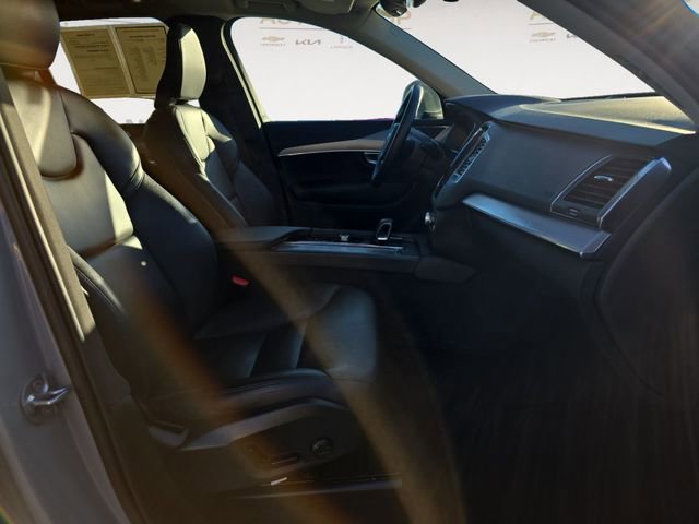 Certified 2025 Volvo XC90 B5 Core AWD/4WD image 15