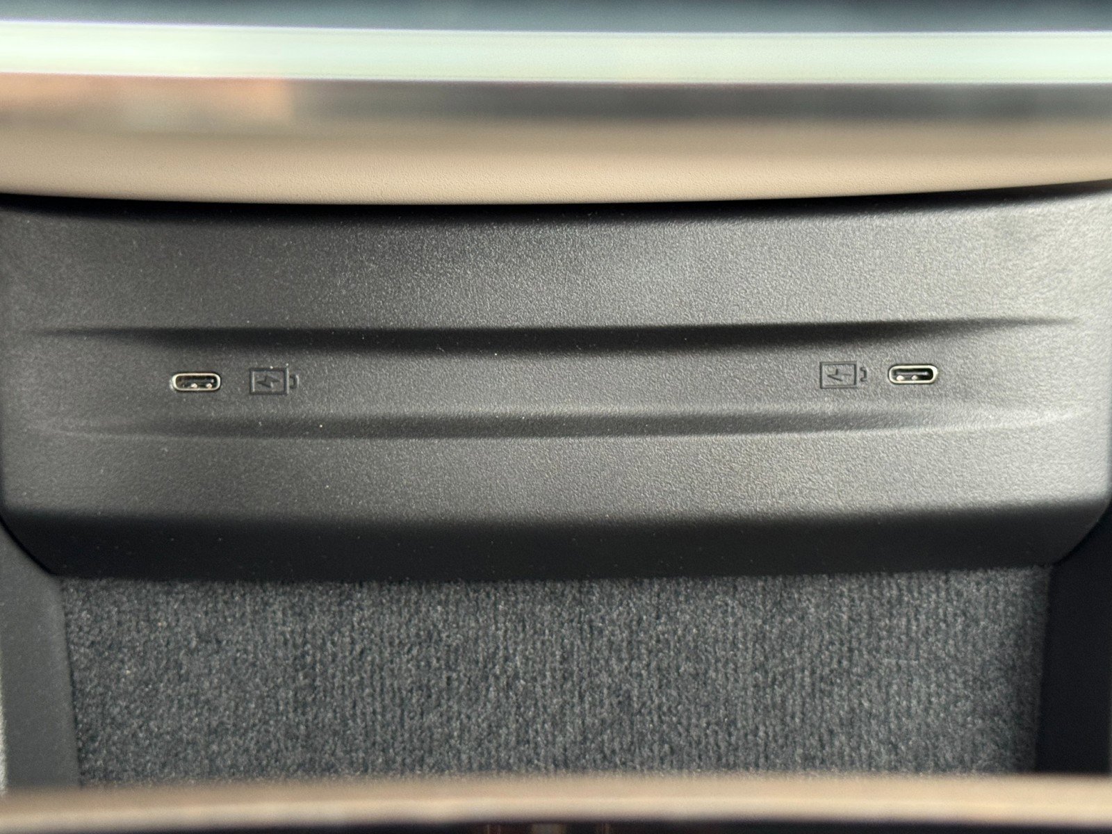 Used 2025 Volvo EX90 Ultra image 34