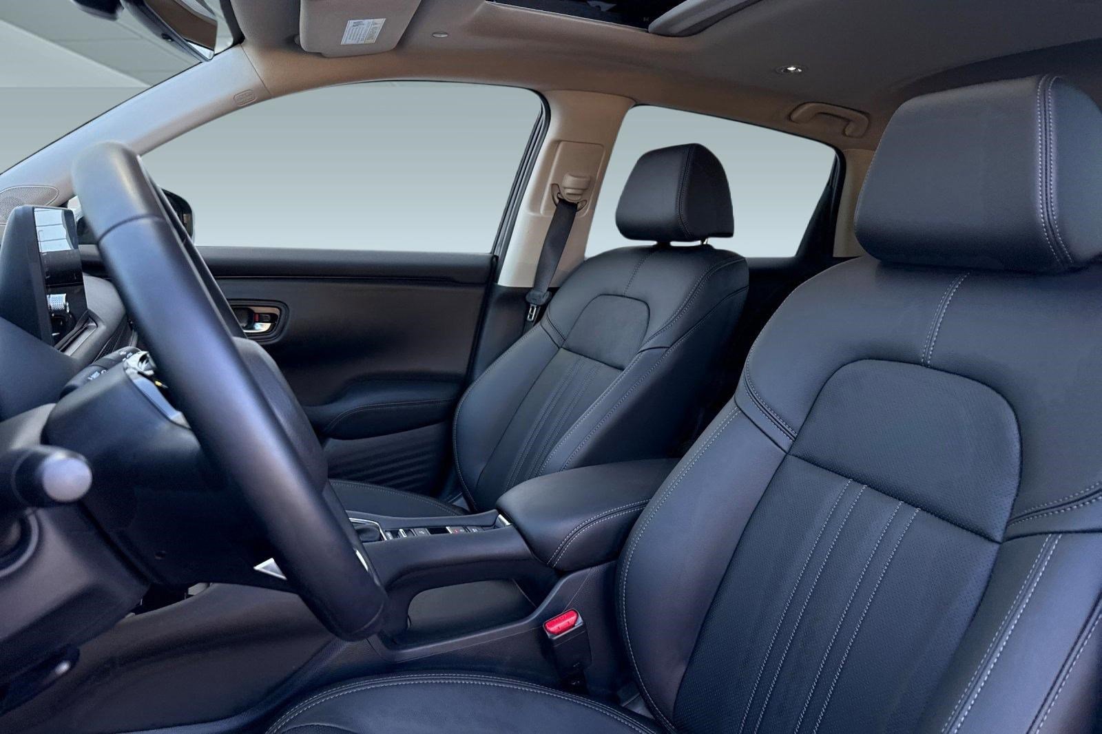 Certified 2026 Honda HR-V EX-L image 5