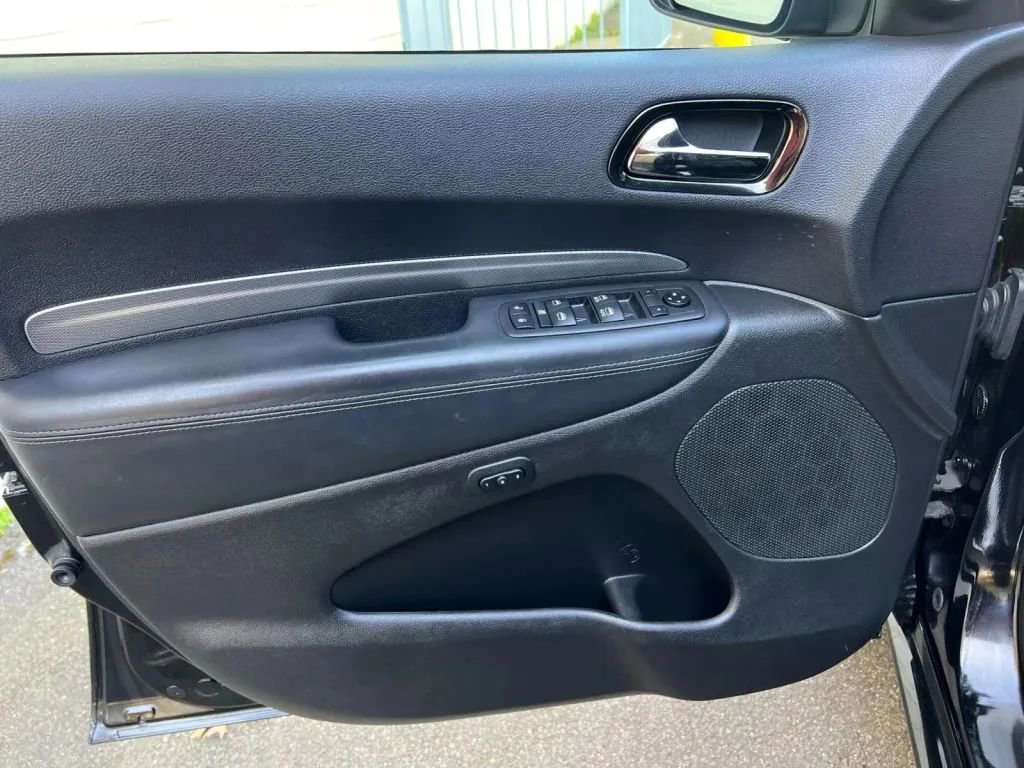 Used 2020 Dodge Durango R/T w/ Blacktop Package image 25