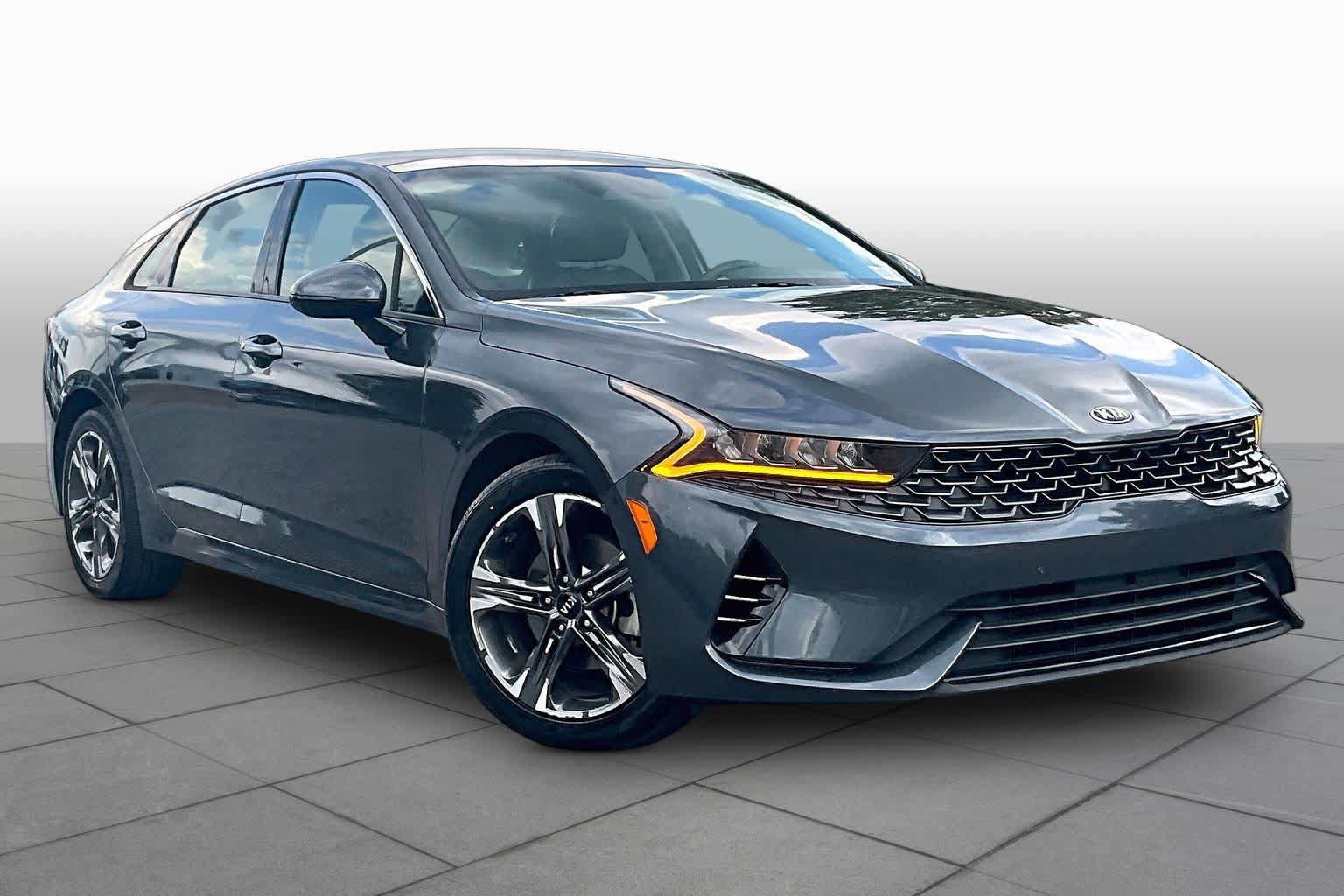 Used 2021 Kia K5 EX FWD image 3