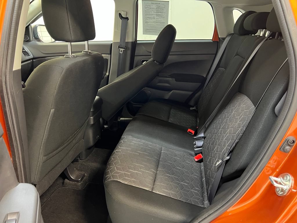 Used 2023 Mitsubishi Outlander Sport LE AWD/4WD image 28
