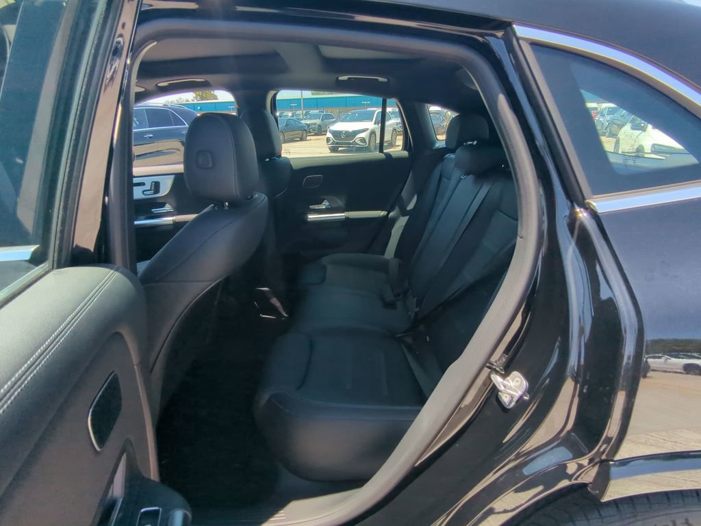 Certified 2024 Mercedes-Benz GLA 35 AMG 4MATIC image 5