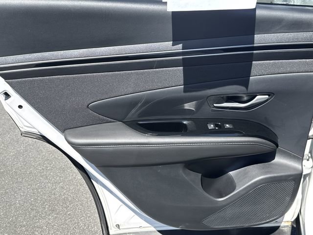 Certified 2022 Hyundai Tucson Limited w/ Cargo Package image 22