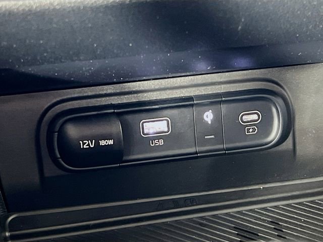 Used 2024 Kia Sportage SX image 21