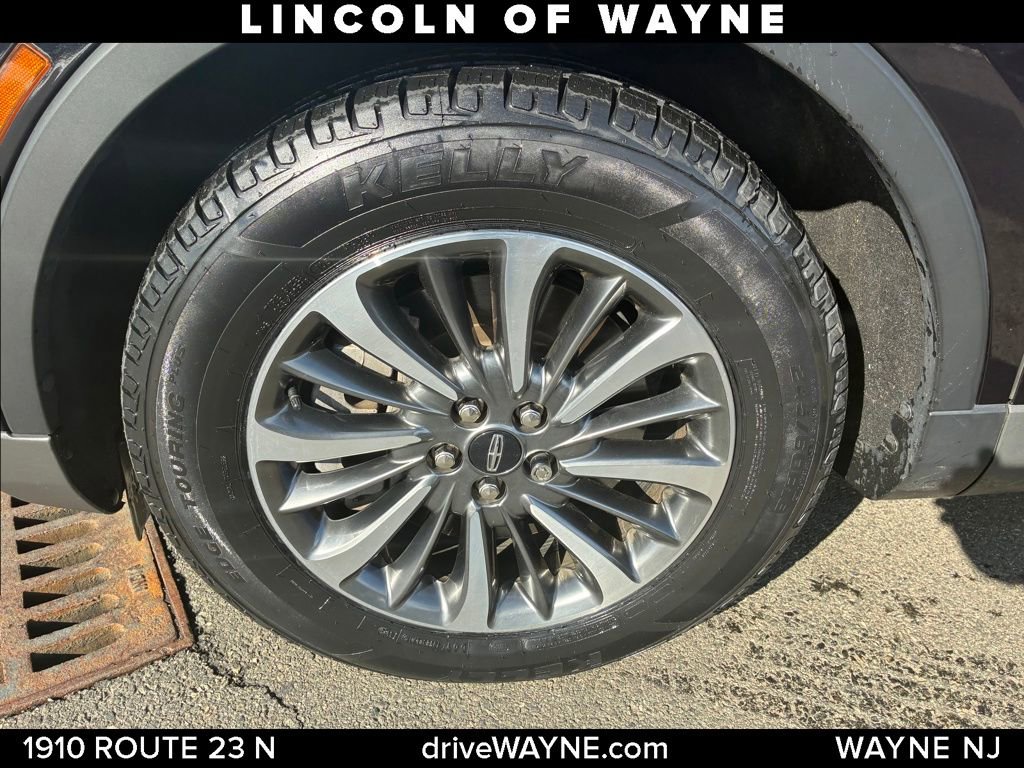 Certified 2023 Lincoln Nautilus AWD w/ Premium Package image 27