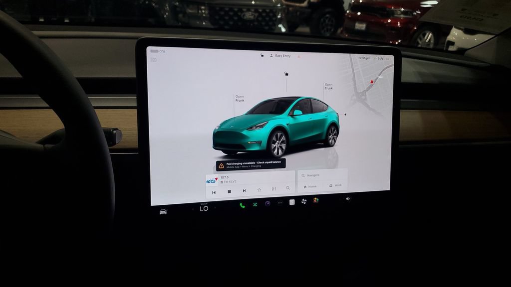 Used 2023 Tesla Model Y Long Range AWD/4WD image 25
