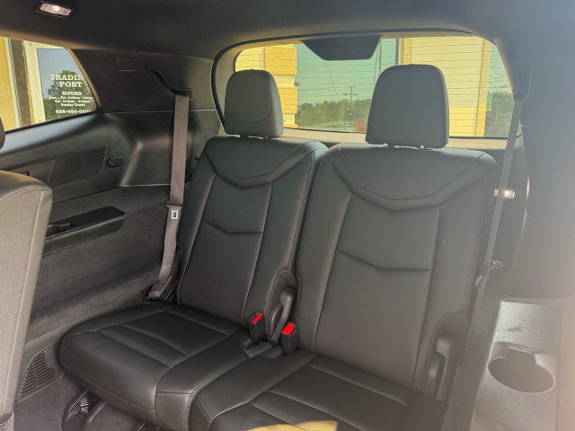 Used 2022 Cadillac XT6 Luxury FWD image 7
