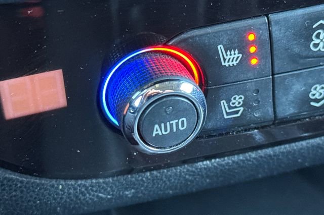 Used 2019 Buick Enclave Avenir w/ Avenir Technology Package image 30