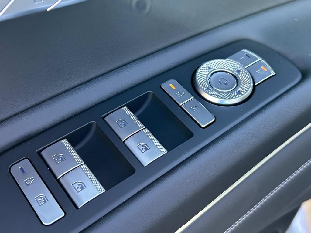 New 2026 Genesis GV80 2.5T Select image 18