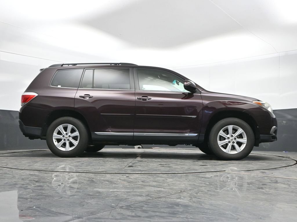 Used 2011 Toyota Highlander 4WD w/ Tech Pkg image 45