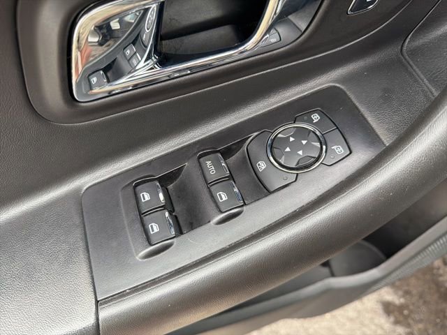 Used 2018 Ford Taurus SEL image 21