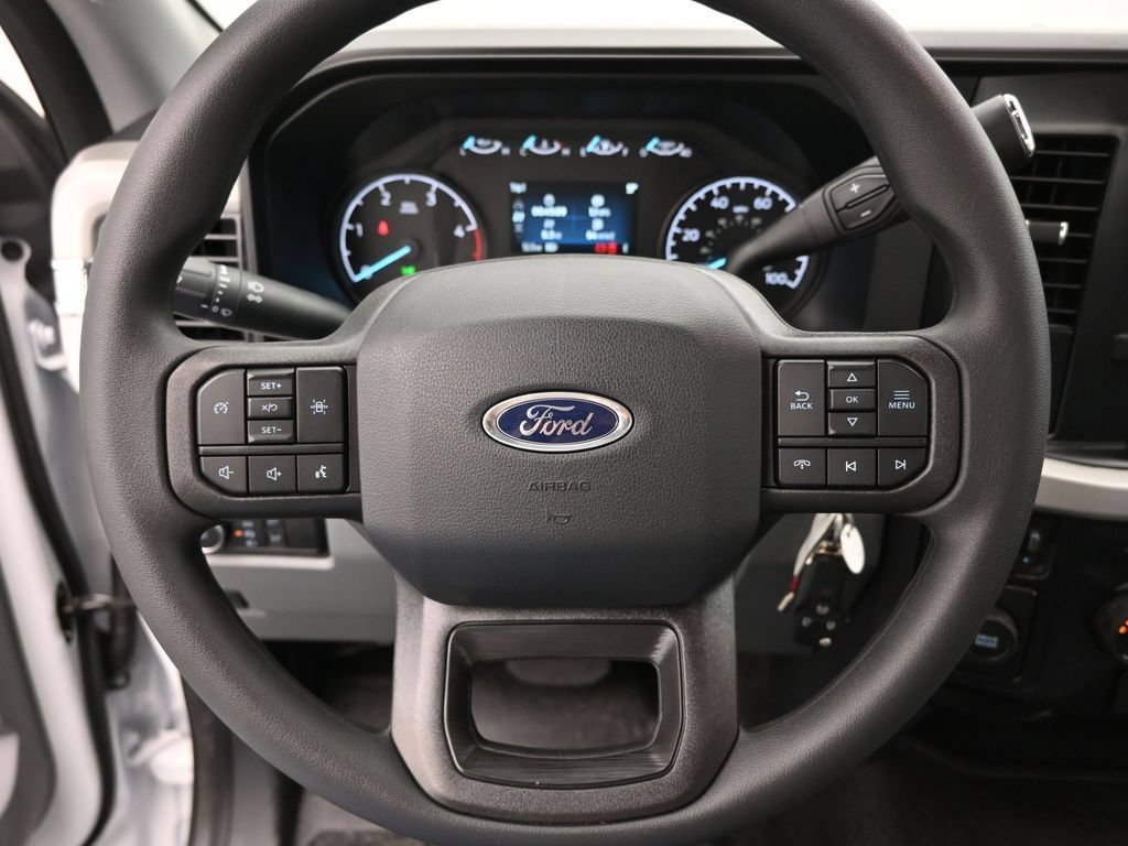 New 2026 Ford F550 2WD Regular Cab Super Duty image 16