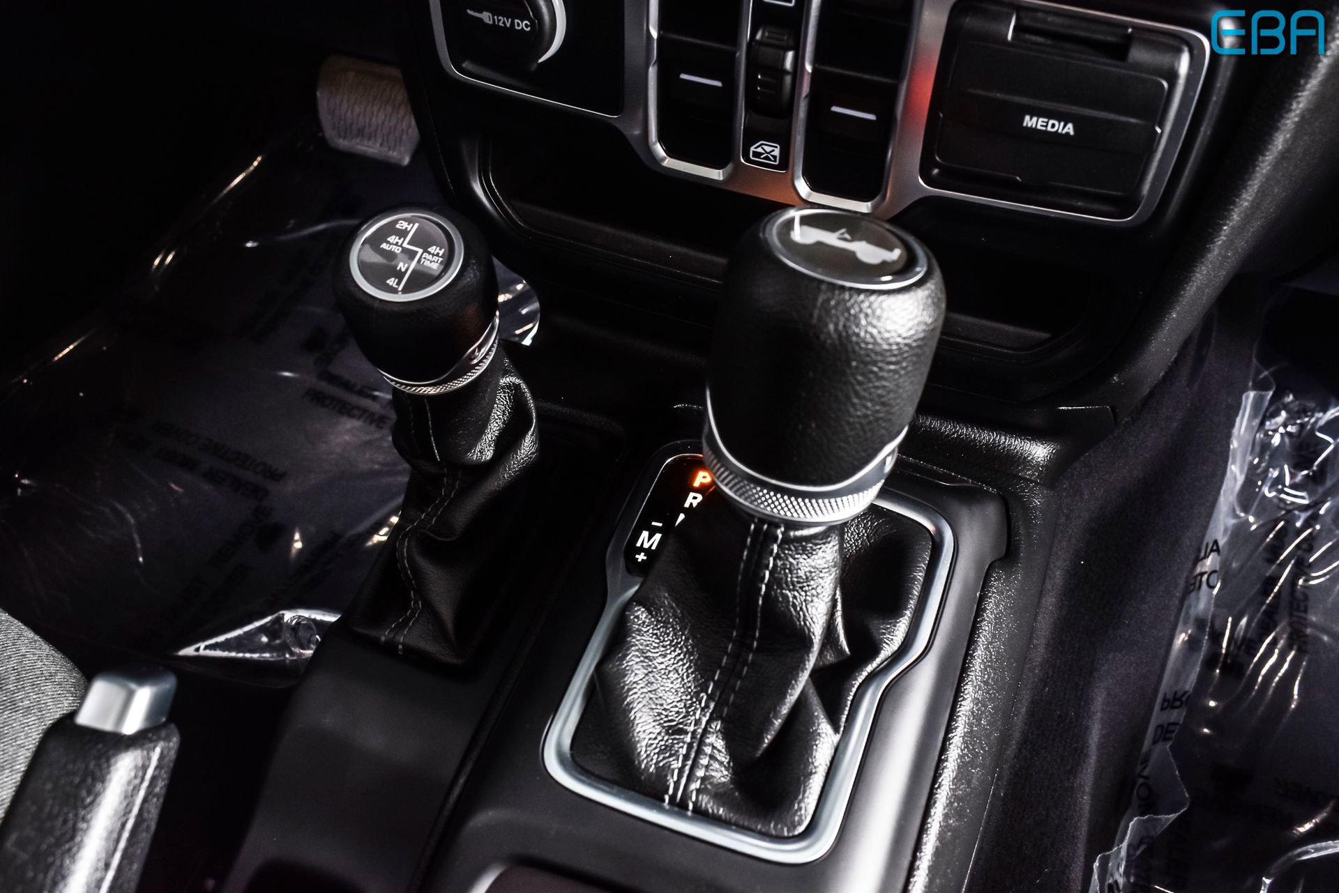 Used 2025 Jeep Wrangler Unlimited Sahara w/ Safety Group image 31