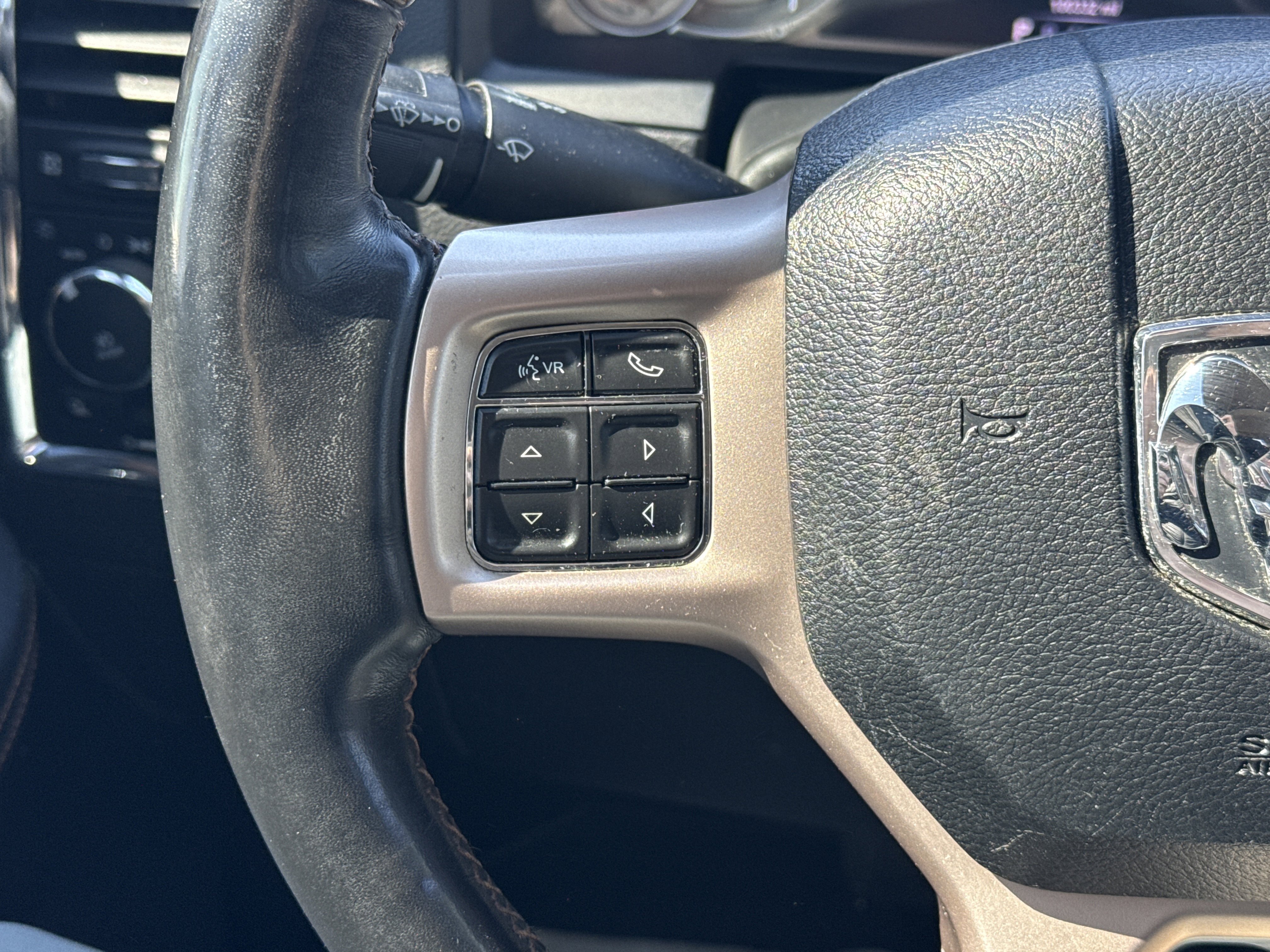 Used 2017 RAM 2500 Limited w/ Snow Chief Group image 19