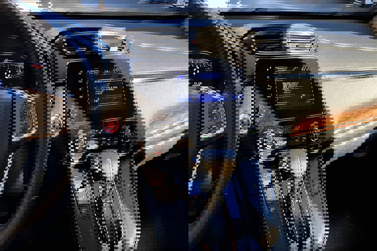 Used 2017 Honda CR-V EX-L image 6