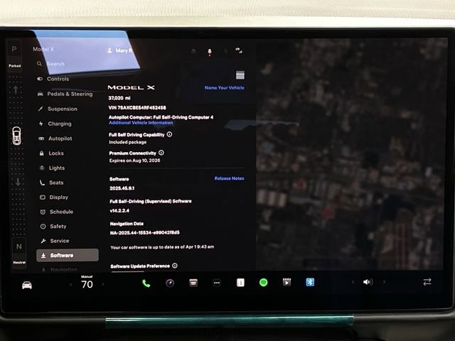 Used 2024 Tesla Model X image 18