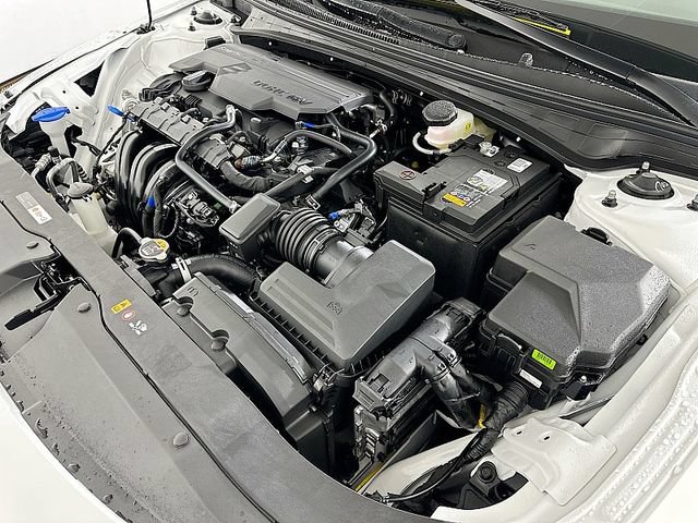 Used 2026 Hyundai Elantra Sport FWD image 17