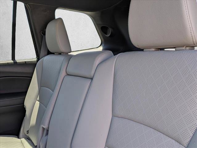 Used 2019 Honda Passport Touring image 14