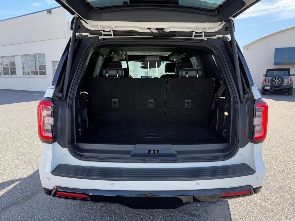 Used 2022 Ford Expedition Limited image 30