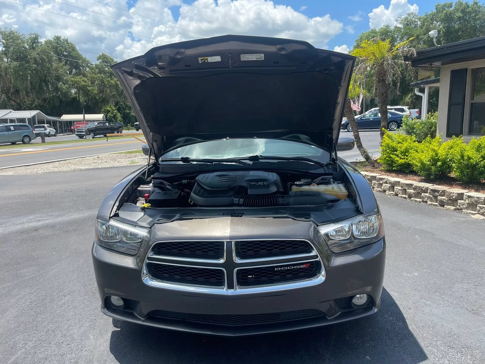 Used 2014 Dodge Charger SXT RWD image 21
