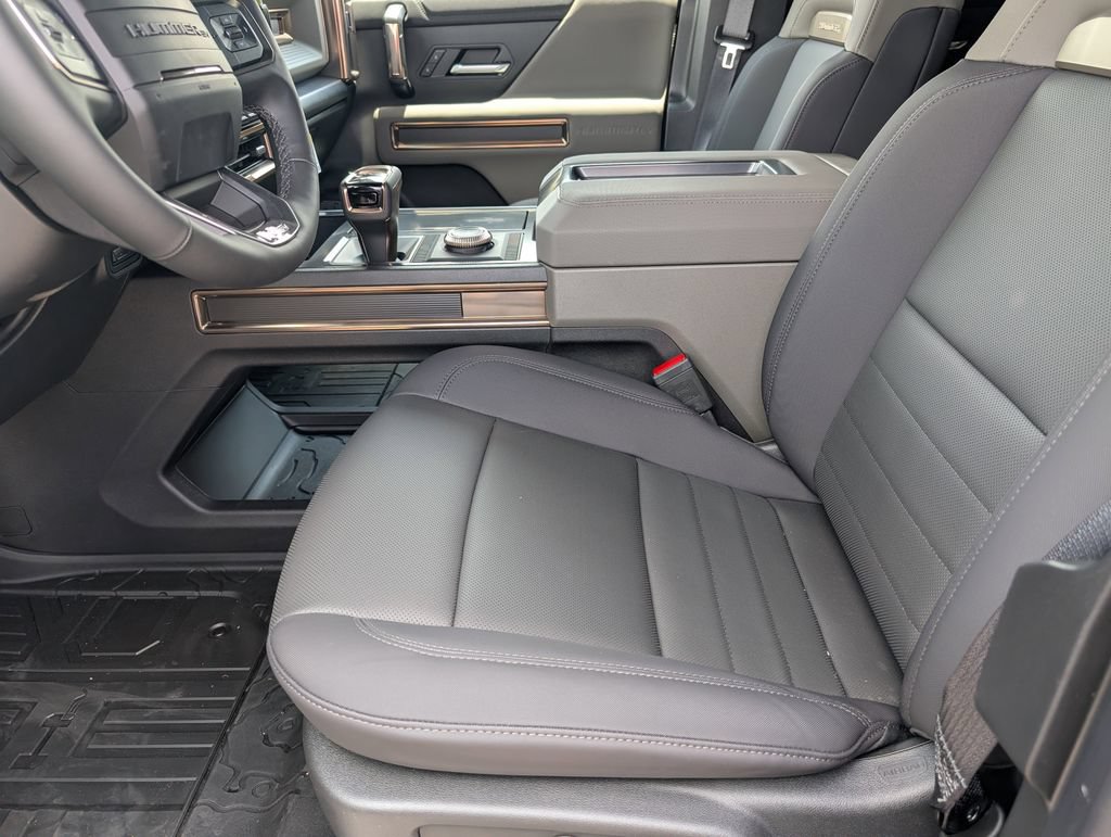 New 2025 GMC Hummer EV 2X AWD/4WD image 10