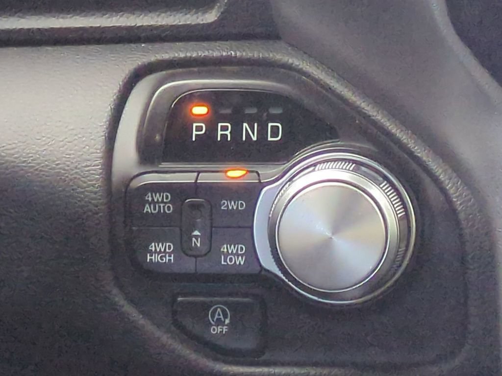 Used 2024 RAM 1500 Laramie AWD/4WD image 21