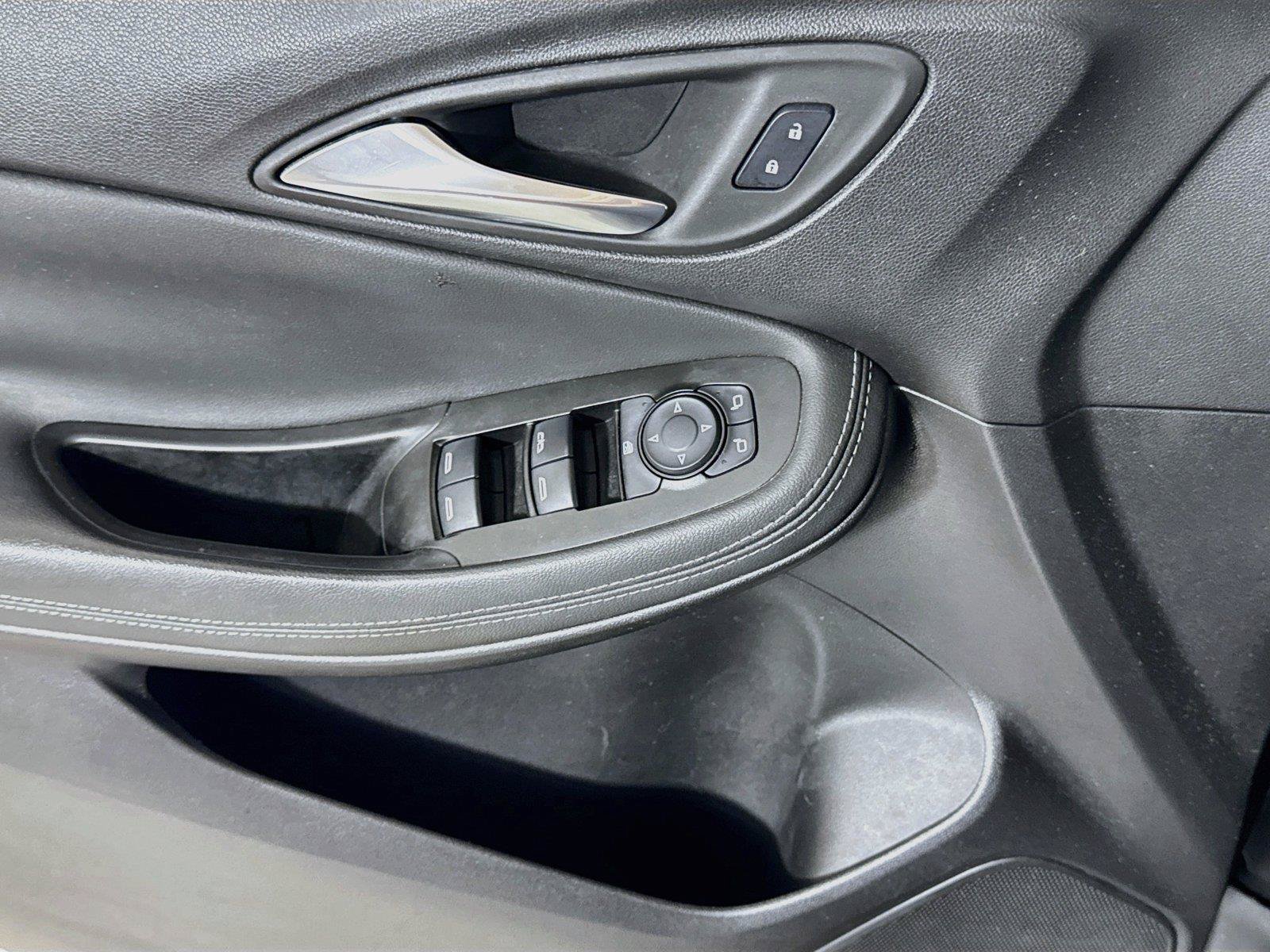 Certified 2023 Buick Encore GX Select w/ Safety Package II FWD image 15