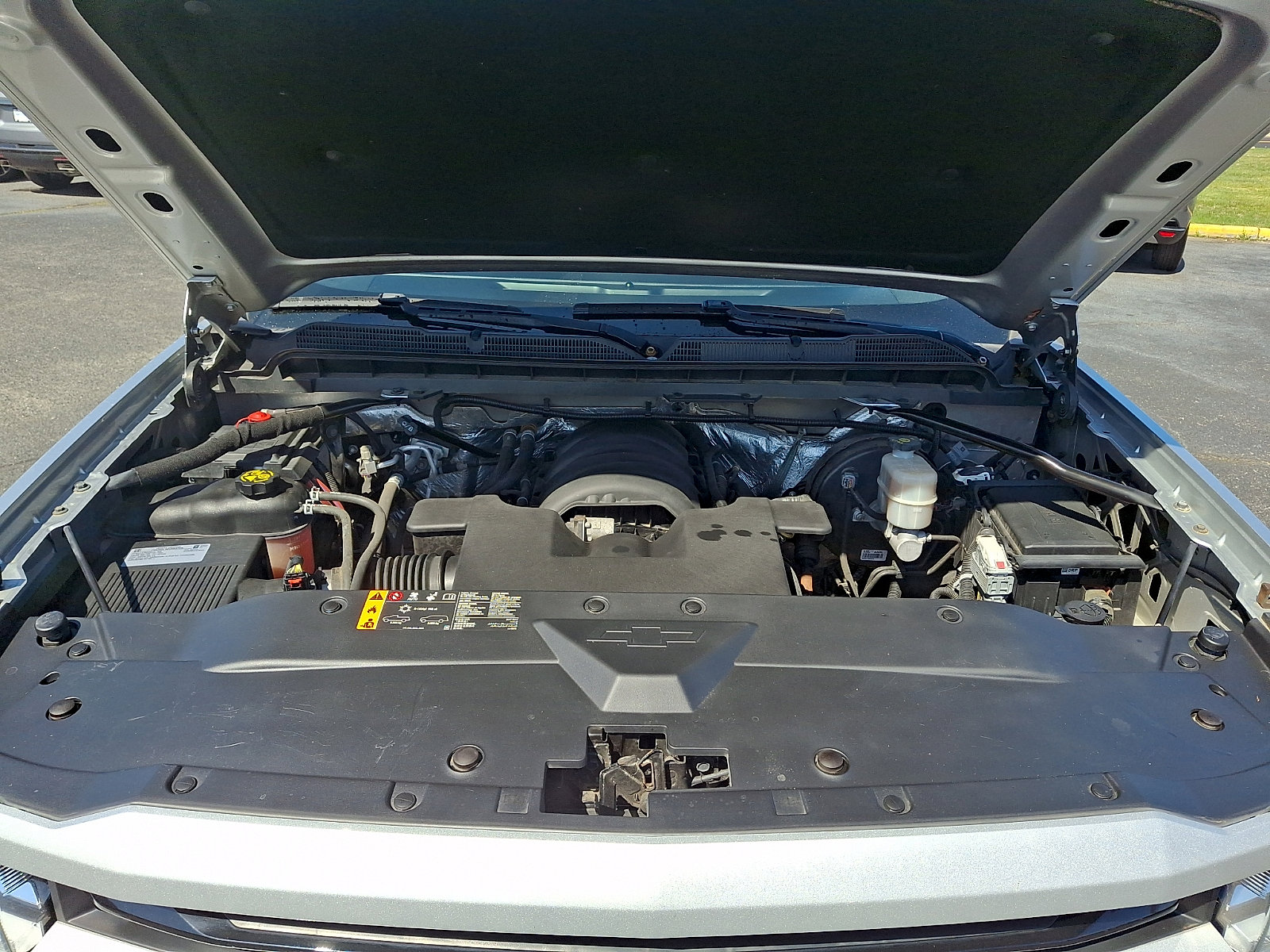 Certified 2018 Chevrolet Silverado 1500 LT w/ All Star Edition AWD/4WD image 29