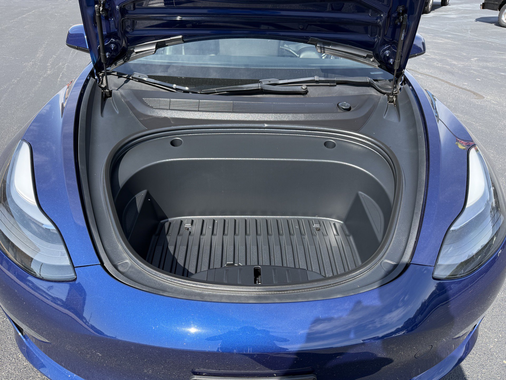 Used 2023 Tesla Model 3 Standard Range RWD image 39