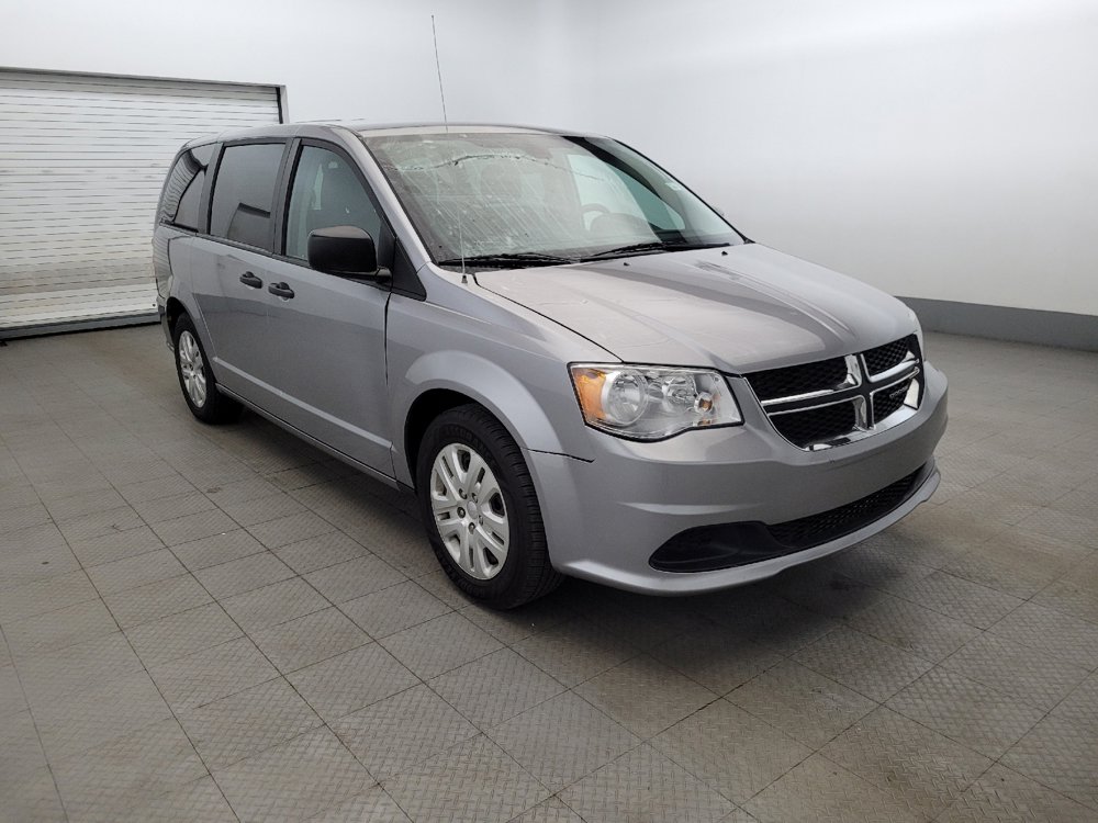 Used 2019 Dodge Grand Caravan SE FWD image 13