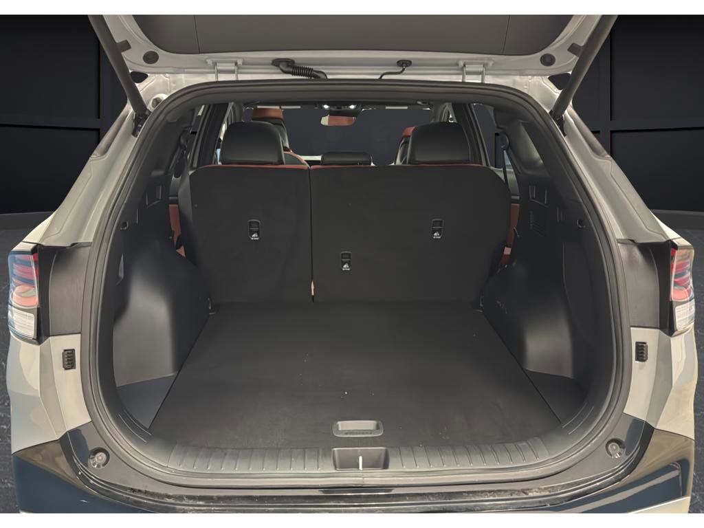 Used 2025 Kia Sportage SX image 27