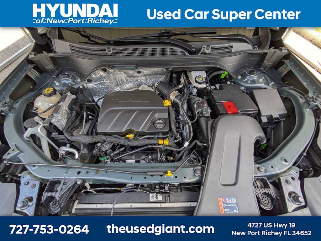 Used 2025 Chevrolet Trax LS FWD image 13