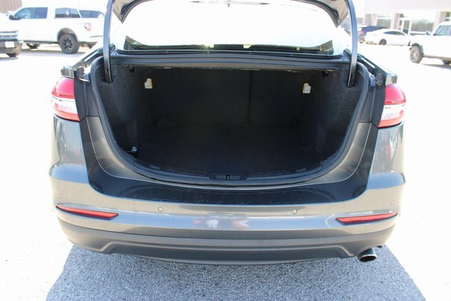 Used 2019 Ford Fusion SE image 7