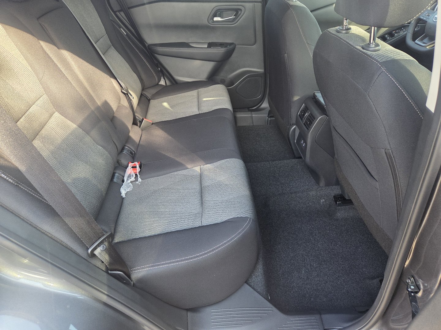 New 2027 Nissan Rogue SV AWD/4WD image 22