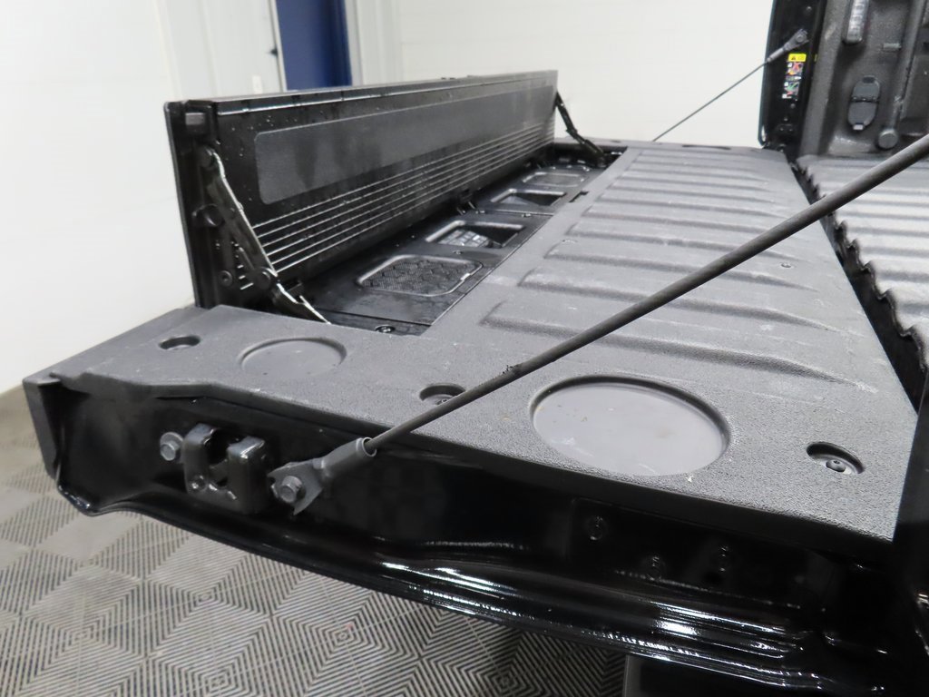 Used 2025 GMC Sierra 2500 AT4X image 44