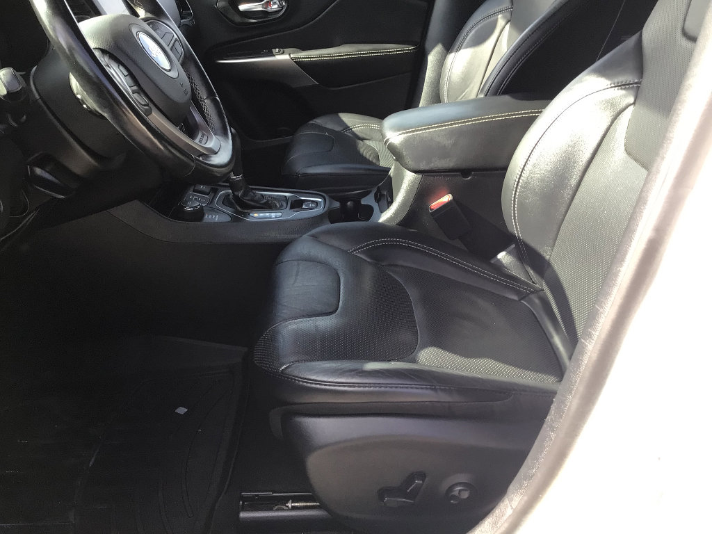 Used 2021 Jeep Cherokee Latitude Lux 80th Anniv w/ Quick Order Package 26U 80TH AWD/4WD image 12