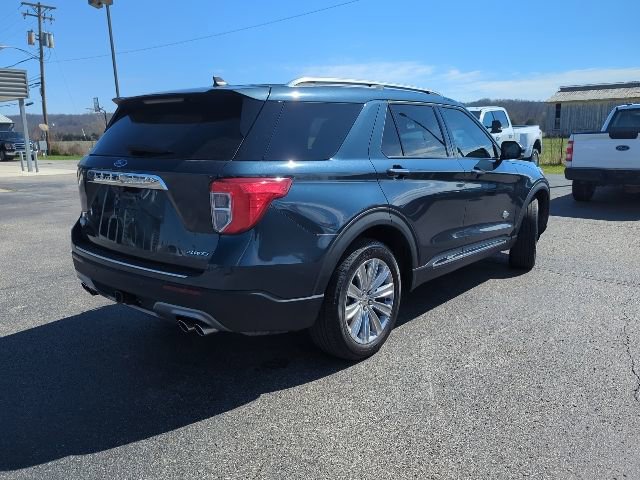 Used 2023 Ford Explorer King Ranch w/ Technology Package image 8