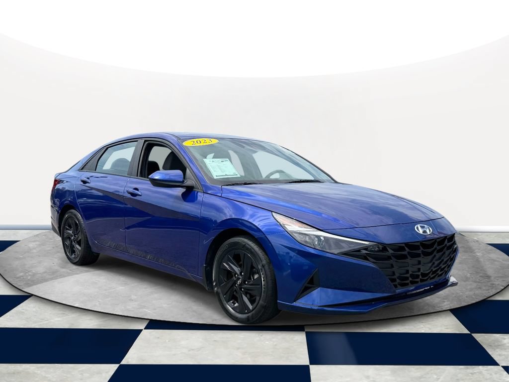 Used 2023 Hyundai Elantra SEL