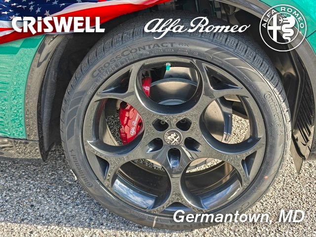 New 2026 Alfa Romeo Stelvio Sprint image 11