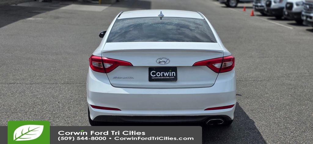 Used 2016 Hyundai Sonata SE FWD image 17