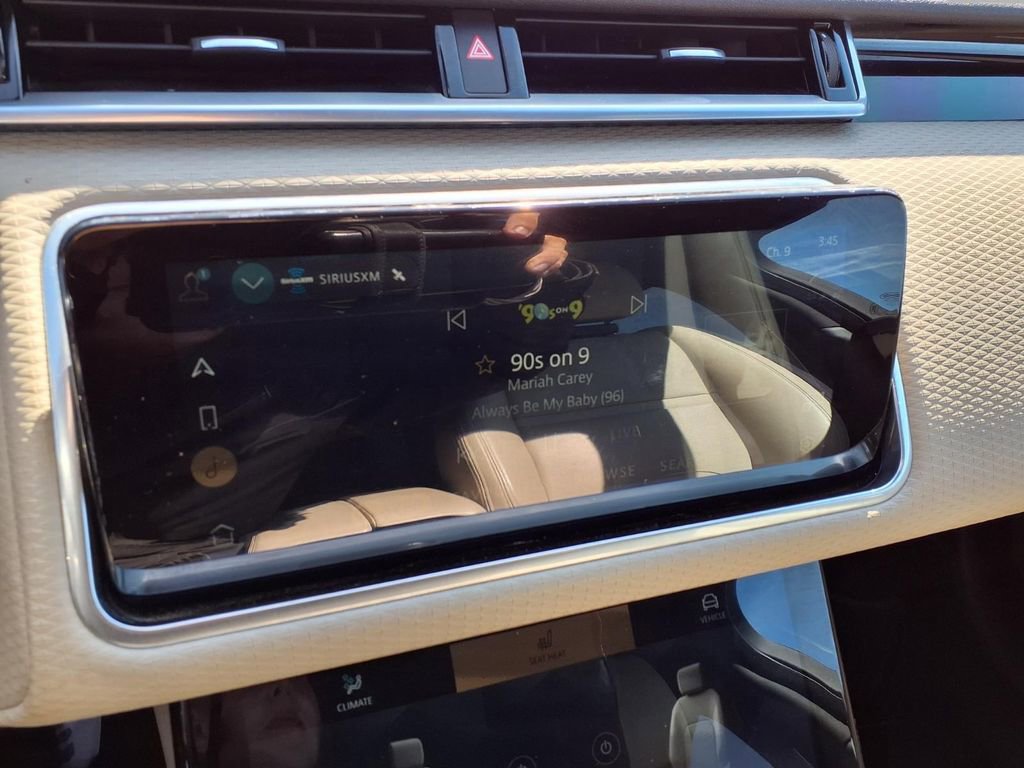 Used 2021 Land Rover Range Rover Velar R-Dynamic S image 5