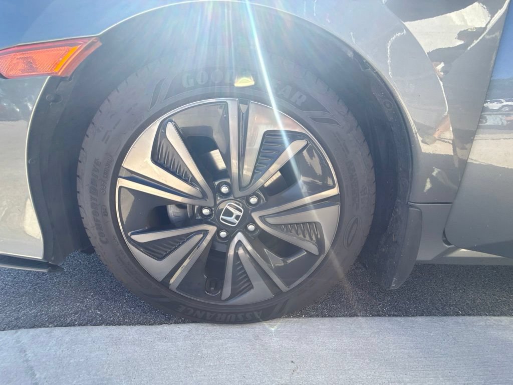 Used 2018 Honda Civic EX image 2