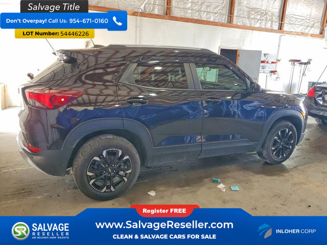 Used 2021 Chevrolet TrailBlazer LT w/ Convenience Package FWD image 4