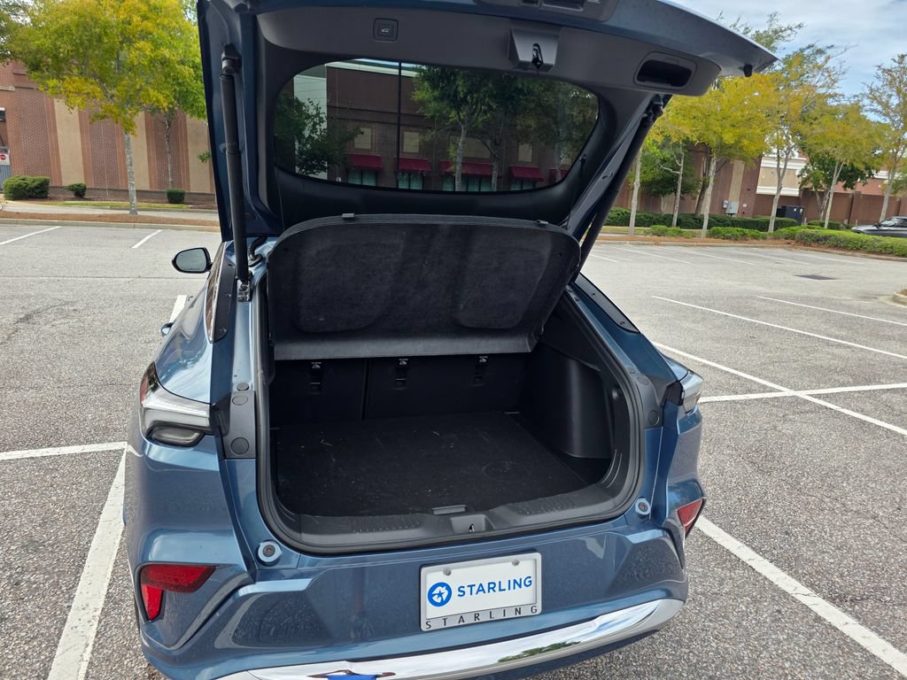 Used 2025 Buick Envista Avenir FWD image 32