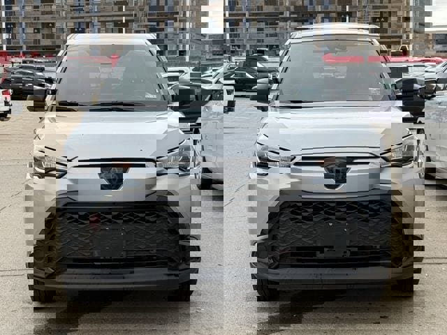 Used 2025 Toyota Corolla Cross AWD Hybrid image 8